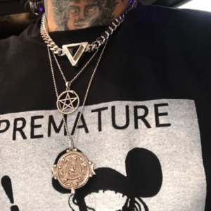 Iconic Tri Necklace