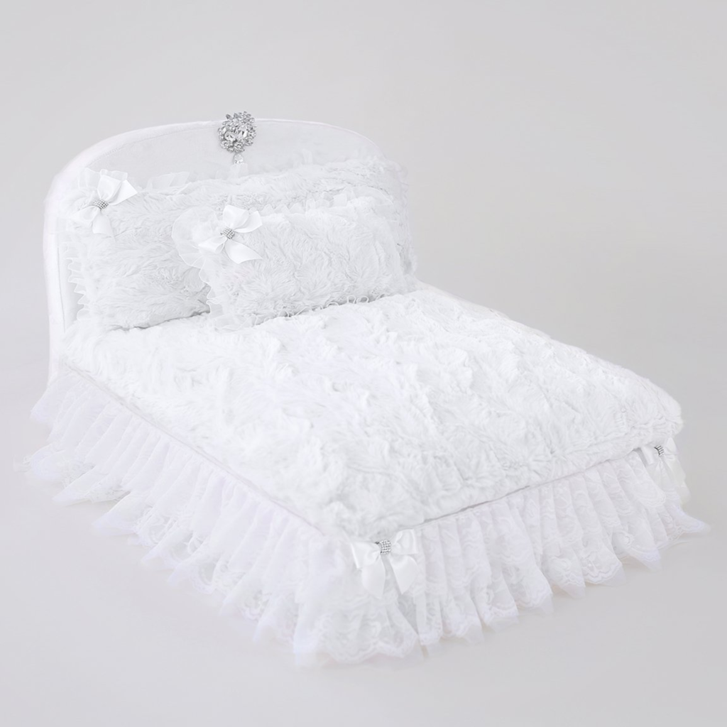 Enchanted Nights Dog Bed (Snow White)